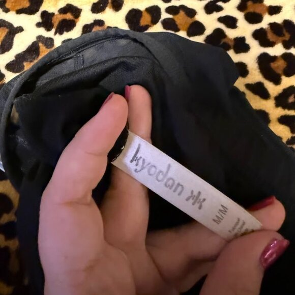 Kyodan Black Mesh Sports Bra (M) - Picture 3 of 4